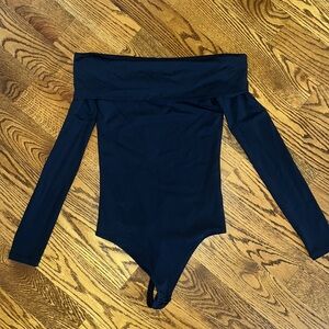 Aritzia contour Deco bodysuit (black)